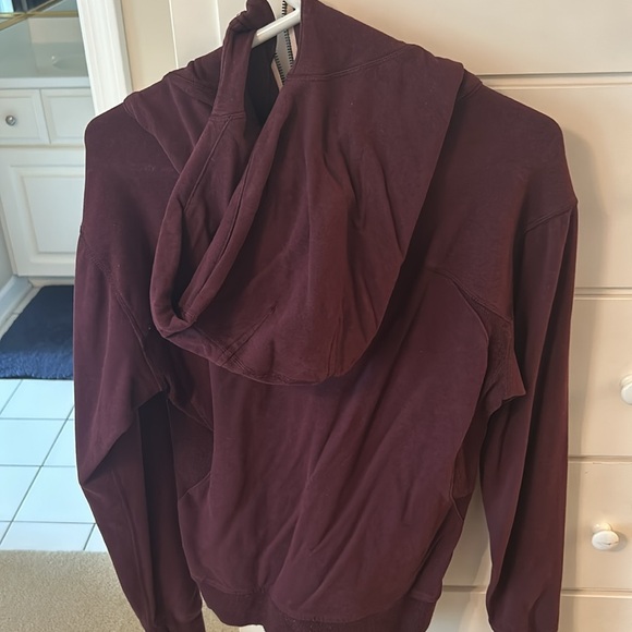 Burgundy Lululemon Scuba Zip-Up Hoodie - Picture 4 of 4